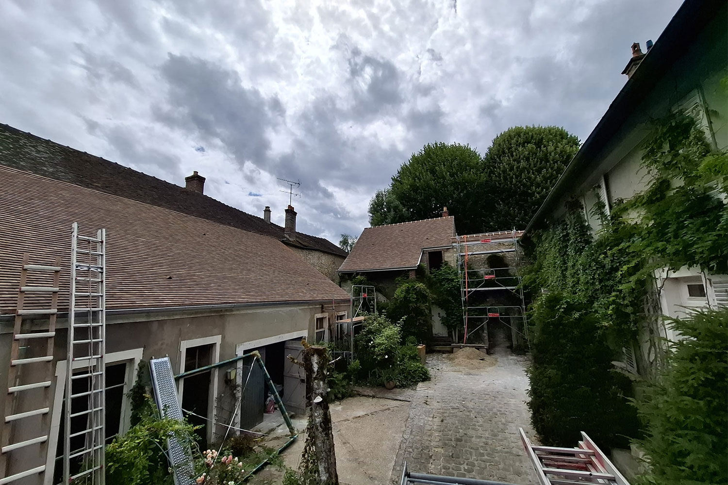 renovation toiture tuilesmecaniques fontainebleau