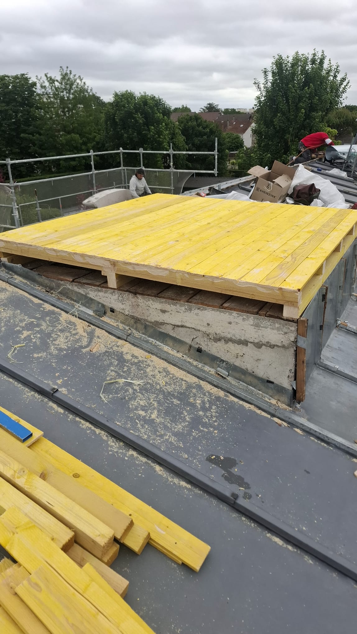 renovation toiture zinc 94